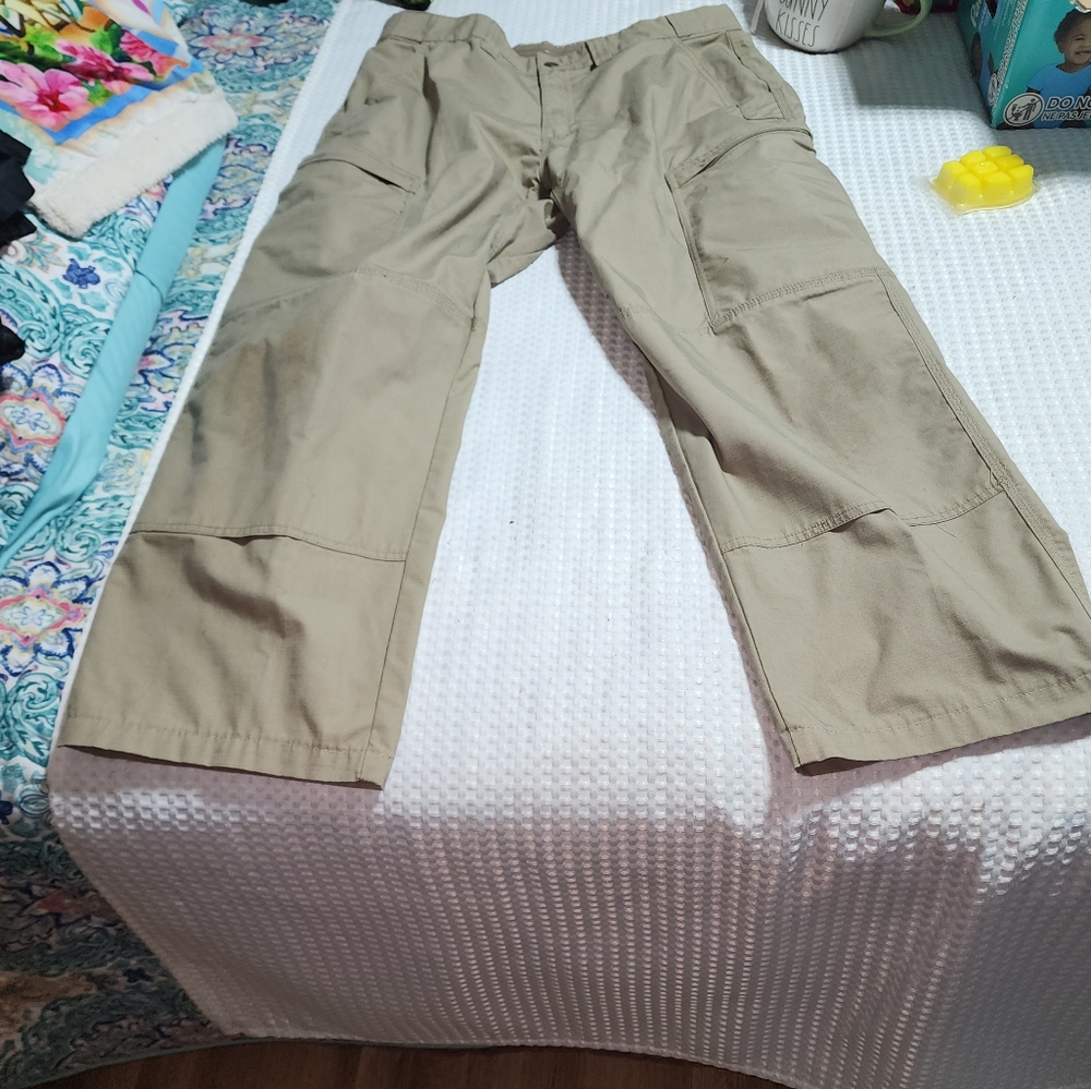 HQ ISSUE EUC MENS SIZE 36 x 32 TACTICAL KHAKI PANTS